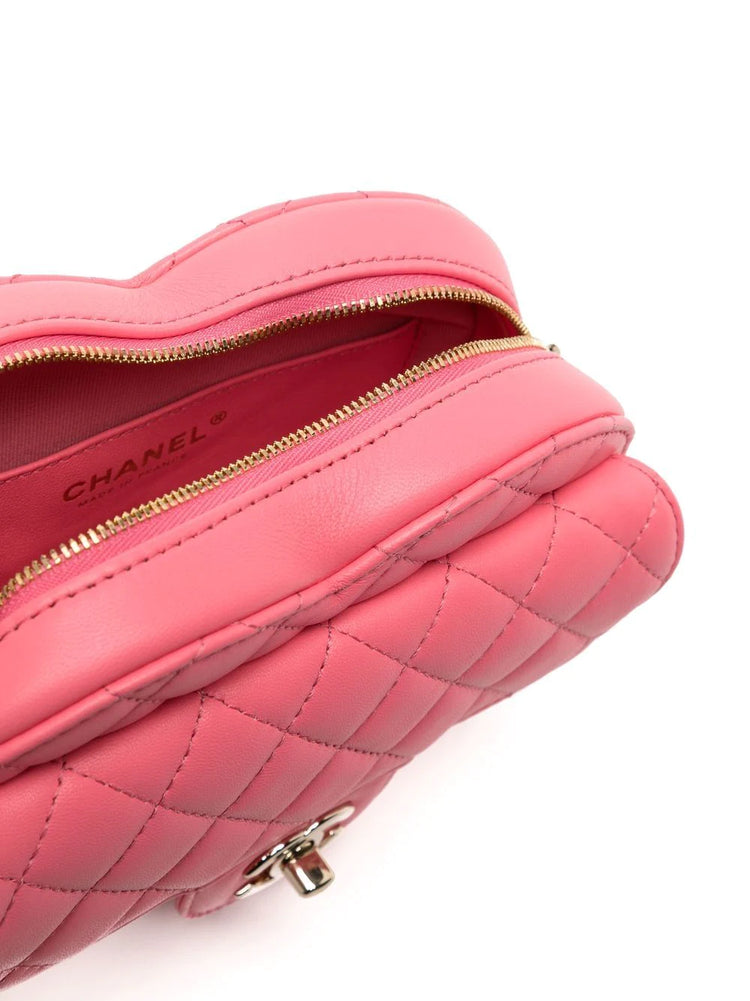 Pink Heart Bag SS22 - Replica Handbags