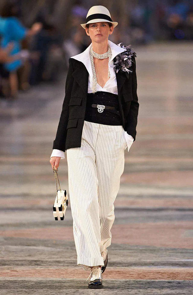 2017C Runway Havana By Night Boy Brick Bag -  Replica Handbags
